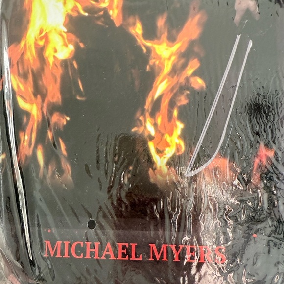 Michael Myers Halloween II Costume – Size Medium (8-10), Jumpsuit & Mask - Picture 4 of 7